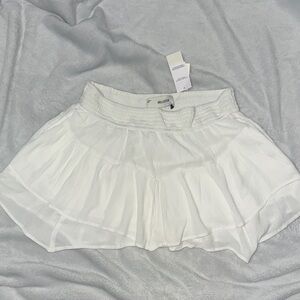Hollister Women's White Mini Skirt